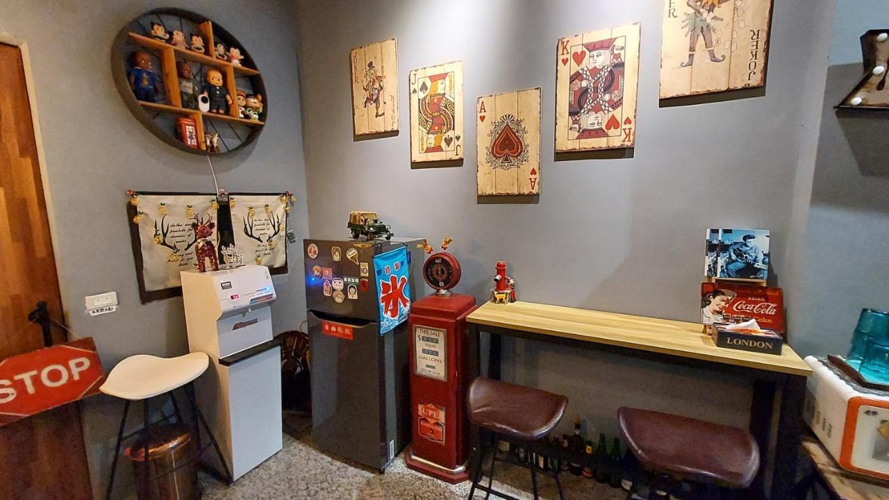Youngnn Hostel Lukang Buitenkant foto